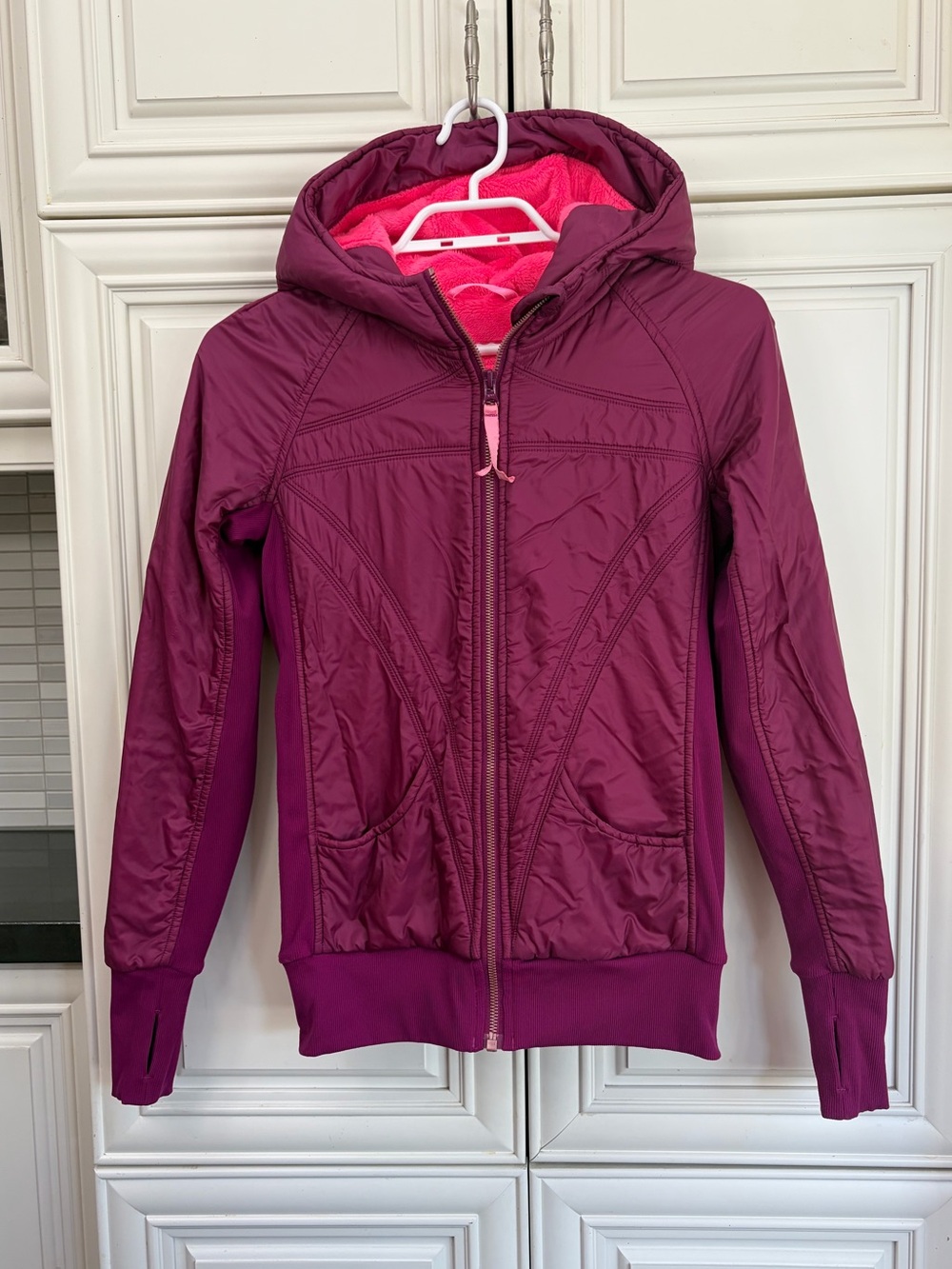Ivivva by Lululemon girlβs down filled puffer zip jacket with fuzzy lining